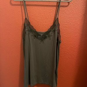 American Eagle / dark gray tank / Size: L